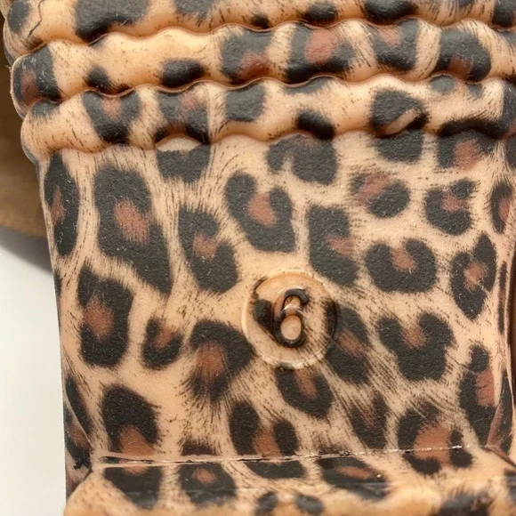 Marley Lilly Womens Duck Boots Brown Leopard Print Sole Sherpa Trim Size 6 - Picture 8 of 8